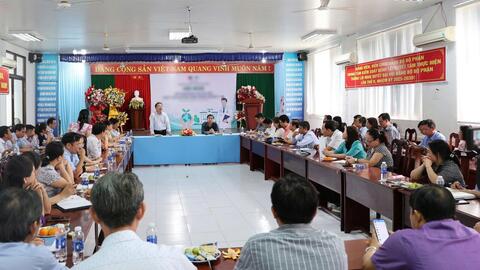 <a href="/menu-second/tin-tuc-su-kien/tin-nhanh-trong-ngay2" title="Tin nhanh trong ngày" rel="dofollow">Tin nổi bật</a>
